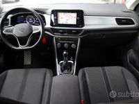 Usata VW T-Roc R-line 150 CV (110 kW) 2024 Ravenna blue / metallizzato SUV