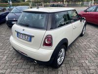 Usata Mini One D 90 CV (66 kW) 2012 Beige Utilitaria