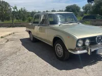 Usata Alfa Romeo 2000 131 CV (96 kW) 1970 Verde Berlina