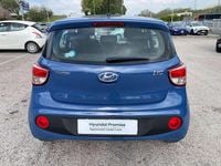 Usata Hyundai i10 67 CV (49 kW) 2017 Blu/azzurro Utilitaria