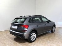 Usado Skoda Kamiq Selection 95 CV (69 kW) 2025 Gris SUV