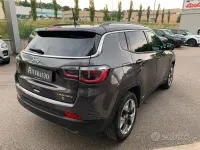 Usata Jeep Compass 120 CV (88 kW) 2018 Grigio SUV
