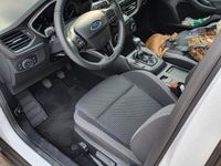 Usata Ford Focus 101 CV (74 kW) 2021 Bianco Berlina