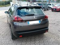 Usata Peugeot 2008 GT-line 99 CV (72 kW) 2016 Grigio SUV