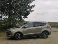 Usata Ford Kuga 140 CV (102 kW) 2014 Verde SUV