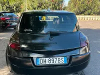 Usata Renault Mégane II 130 CV (95 kW) 2007 Nero Utilitaria
