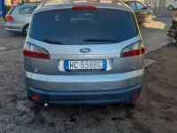 Usata Ford S-MAX Titanium 140 CV (102 kW) 2008 Grigio Monovolume