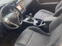 Usata Nissan Qashqai Acenta 110 CV (80 kW) 2016 Bianco SUV