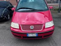 Usata VW Sharan Trendline 116 CV (85 kW) 2004 Rosso Monovolume
