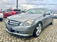 Usata Mercedes E220 170 CV (125 kW) 2012 Argento Coupé