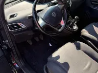Usata Lancia Ypsilon 69 CV (50 kW) 2014 Nero Utilitaria