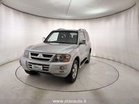 Usata Mitsubishi Pajero Instyle 160 CV (117 kW) 2005 Grigio SUV