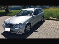 Usata Mercedes C220 150 CV (110 kW) 2006 Grigio Station wagon