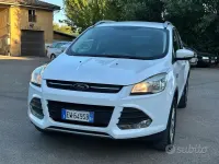 Usata Ford Kuga Titanium 120 CV (88 kW) 2014 Bianco SUV