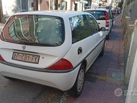 Usata Lancia Ypsilon 86 CV (63 kW) 1998 Bianco Utilitaria