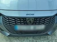 Usata Peugeot 208 Allure 101 CV (74 kW) 2025 Grigio Utilitaria