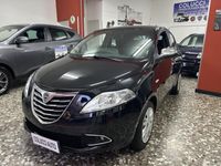 usata Lancia Ypsilon 1.3 MJT 16V 95 CV 5 porte S&S Silve