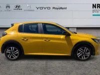 Usata Peugeot 208 Allure 102 CV (75 kW) 2023 Giallo Utilitaria