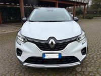 Usata Renault Captur Intens 140 CV (102 kW) 2021 Bianco SUV