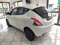 usata Lancia Ypsilon 1.0 firefly hybrid NEO PATENTATI