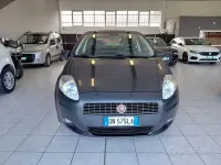 Usata Fiat Grande Punto 65 CV (47 kW) 2008 Grigio Utilitaria