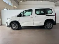 Usata Peugeot Rifter Allure 102 CV (75 kW) 2025 Bianco Monovolume
