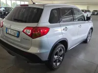 Usata Suzuki Vitara 120 CV (88 kW) 2017 Grigio SUV