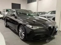 Usata Alfa Romeo Giulia 120 CV (88 kW) 2014 Nero Berlina