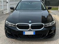Usata BMW 320 190 CV (139 kW) 2023 Nero Station wagon