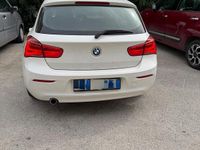 Usata BMW 116 122 CV (89 kW) 2017 Bianco Utilitaria