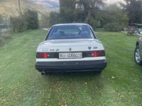 Usata Ford Sierra Ghia 122 CV (89 kW) 1991 Berlina