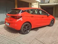 Usata Opel Astra Ultimate 122 CV (89 kW) 2020 Rosso Berlina