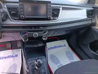 Usata Kia Rio 84 CV (61 kW) 2020 Bianco Berlina