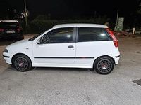 Usata Fiat Punto 300 CV (220 kW) 1997 Berlina