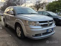 Usata Dodge Journey SE 140 CV (102 kW) 2011 Grigio SUV