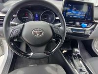 usata Toyota C-HR 1.8 hybrid e-cvt style 2018