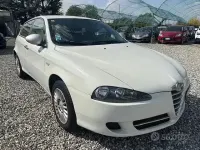 Usata Alfa Romeo 147 Progression 105 CV (77 kW) 2010 Bianco Utilitaria