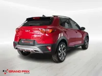 Usata Kia Stonic GT-Line 101 CV (74 kW) 2023 Rosso SUV