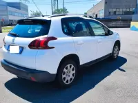 Usata Peugeot 2008 Allure 82 CV (60 kW) 2018 Bianco SUV