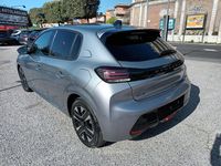 Usata Peugeot 208 Allure 101 CV (74 kW) 2024 Argento Utilitaria