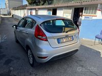 usata Ford Fiesta 1.2 benzina 5 porte