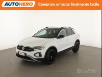Usata VW T-Roc Life 116 CV (85 kW) 2025 Bianco SUV