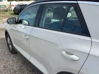 Usata VW T-Roc Life 110 CV (80 kW) 2024 Beige SUV
