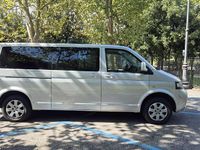 Usata VW Caravelle 174 CV (127 kW) 2008 Argento Furgone