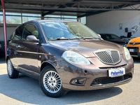 Usata Lancia Ypsilon 95 CV (69 kW) 2010 Marrone Utilitaria