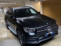 Käytetty Mercedes GLC220 Premium 194 HP (142 kW) 2022 Musta Sedan