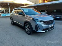 Usata Peugeot 3008 Allure 131 CV (96 kW) 2023 Grigio SUV