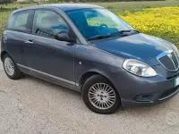 Usata Lancia Ypsilon 75 CV (55 kW) 2011 Grigio Utilitaria