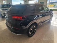 Usata Opel Grandland X 131 CV (96 kW) 2022 Nero SUV