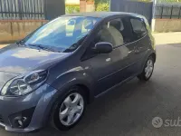 Usata Renault Twingo 75 CV (55 kW) 2012 Utilitaria
